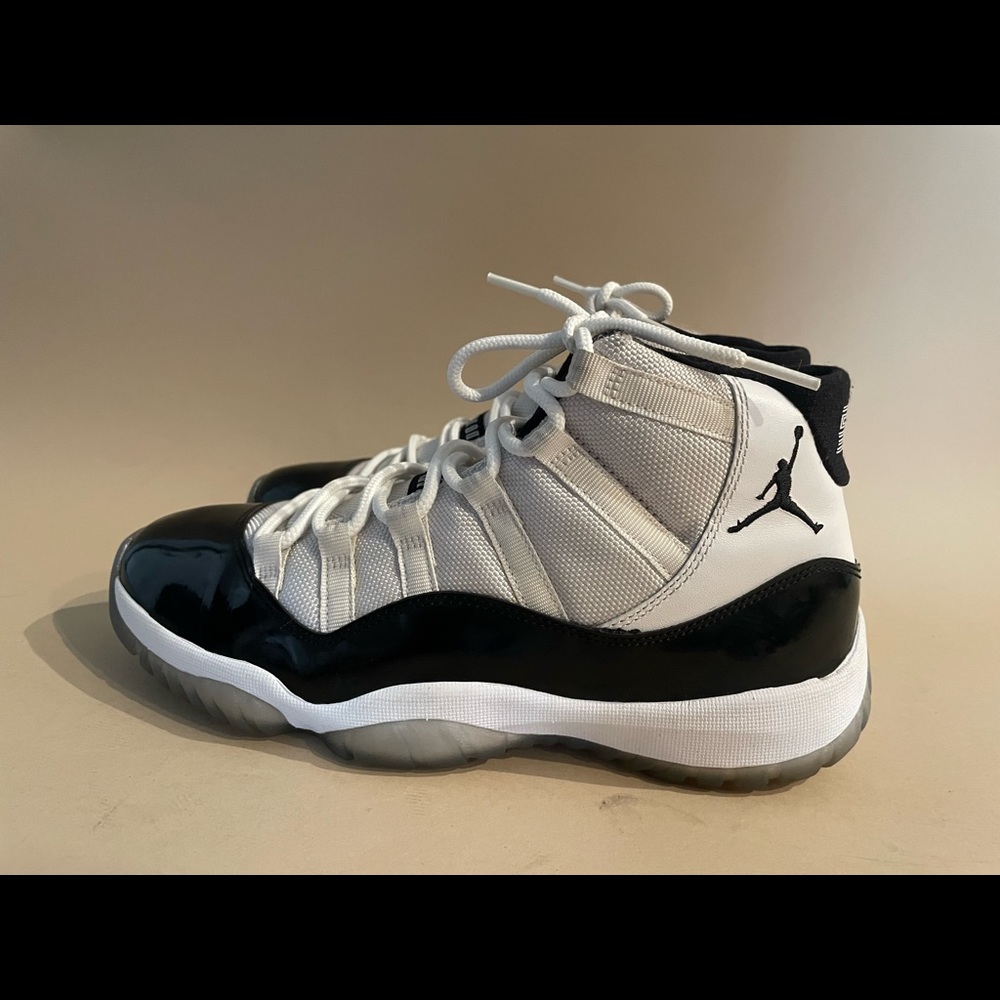2011 Jordan 11 Concord Size 8